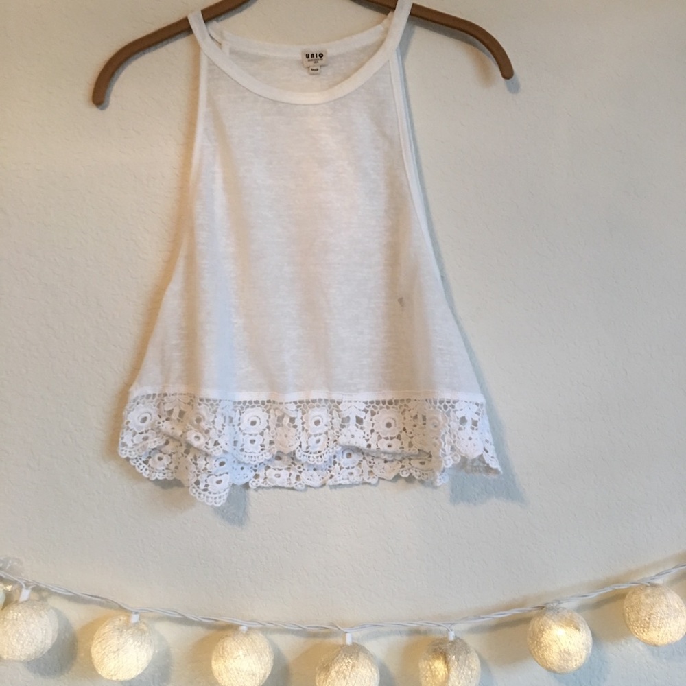 White laced crop top